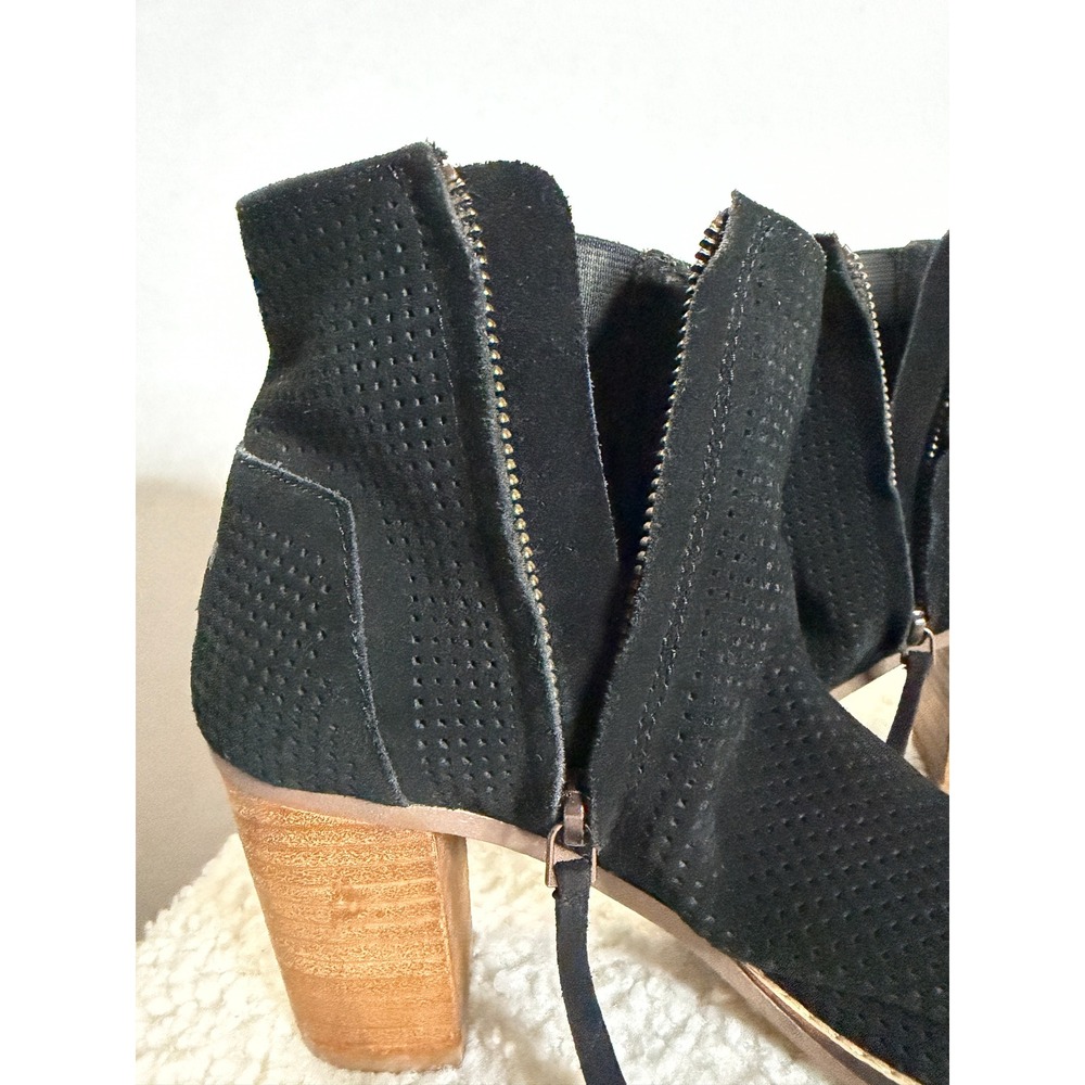 Toms Booties Black Suede Ankle High Majorca Perforated 7.5 Peep Toe Block Heel - Picture 5 of 12